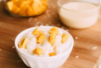 Easy Instant Pot Mango Sticky Rice
