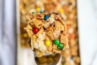 Hodgepodge Cereal Bars