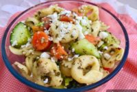 Vibrant Pesto Tortellini Salad