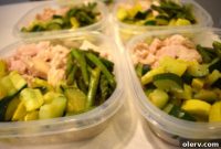 Delicious Chicken Power Bowls with Squash and Asparagus