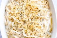Easy 5-Minute Alfredo Sauce