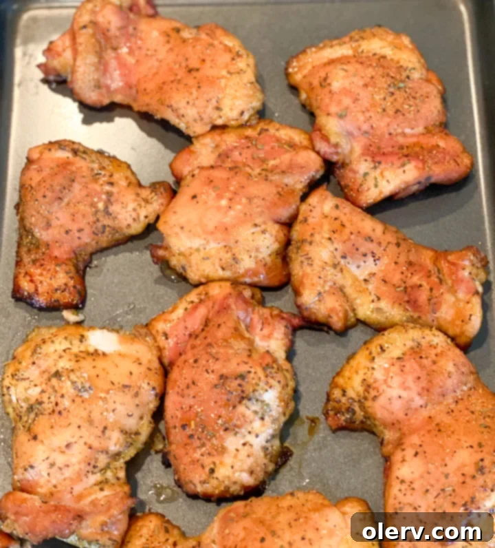 Smoked boneless chicken thighs, a complete dish ready to eat