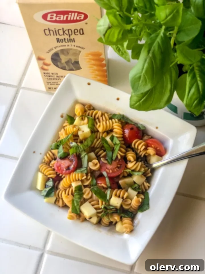 Healthy and Delicious: 2 Barilla Chickpea Rotini Meals 5 Packaging of Barilla Chickpea Rotini, highlighting its health benefits.