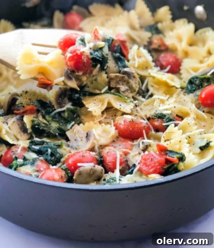 Delicious Meatless Mushroom Spinach Pasta 6 A collage of various delicious pasta dishes, including pasta salads, creamy pasta, and baked macaroni and cheese